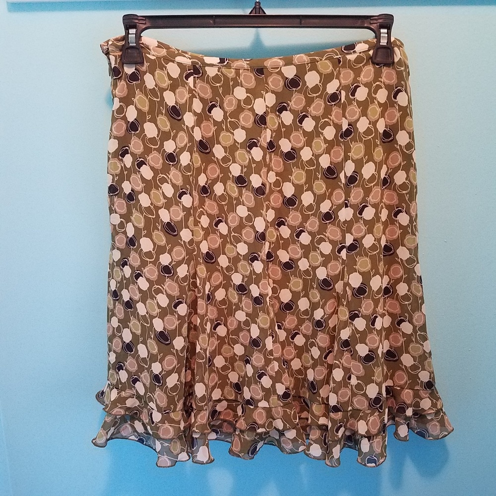 Ann Taylor Loft Green Flounce Skirt with Flower De